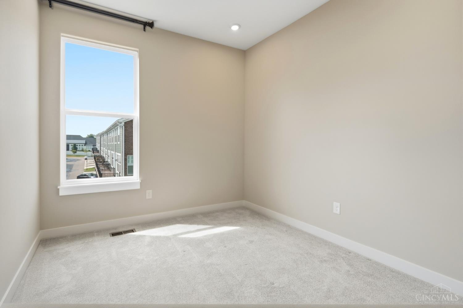 7418 Durham Place, West Chester, OH, 45069 — photo 20
