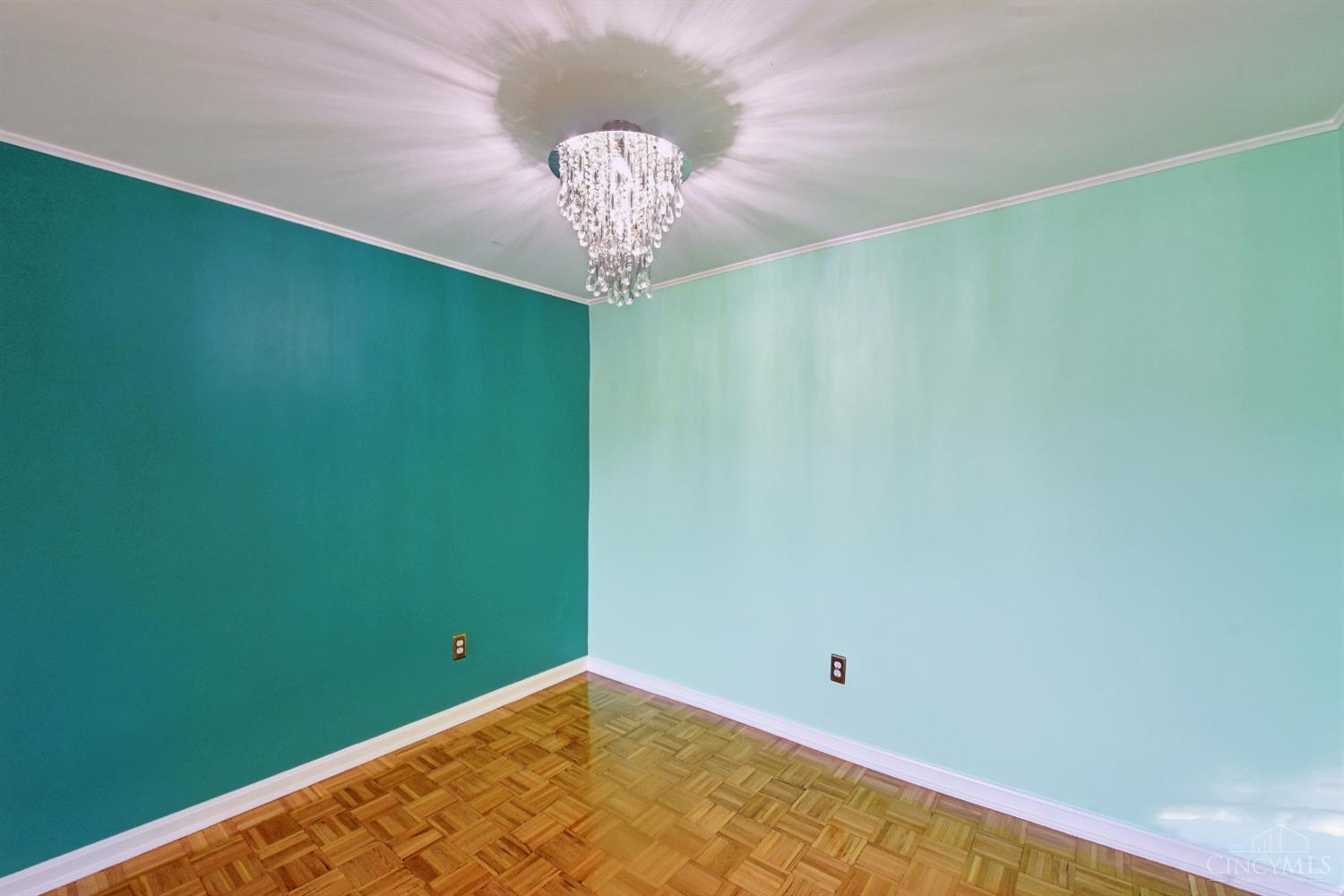 880 Rue De La Paix #A5, Cincinnati, OH, 45220 — photo 10