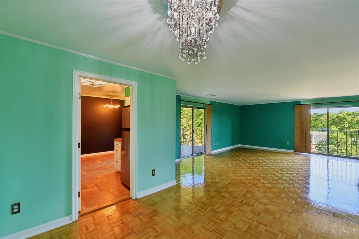 880 Rue De La Paix #A5, Cincinnati, OH, 45220 — photo 7