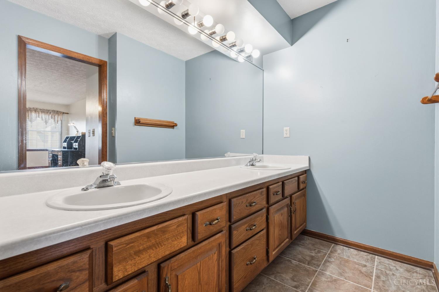 4733 Donham Drive, Middletown, OH, 45042 — photo 19