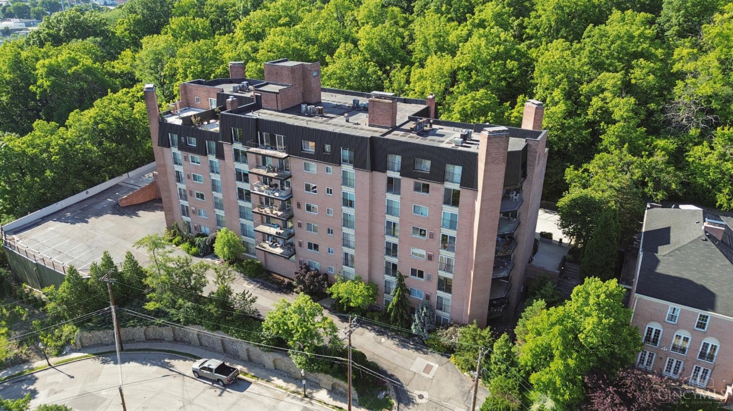 880 Rue De La Paix #A5, Cincinnati, OH, 45220 — photo 51