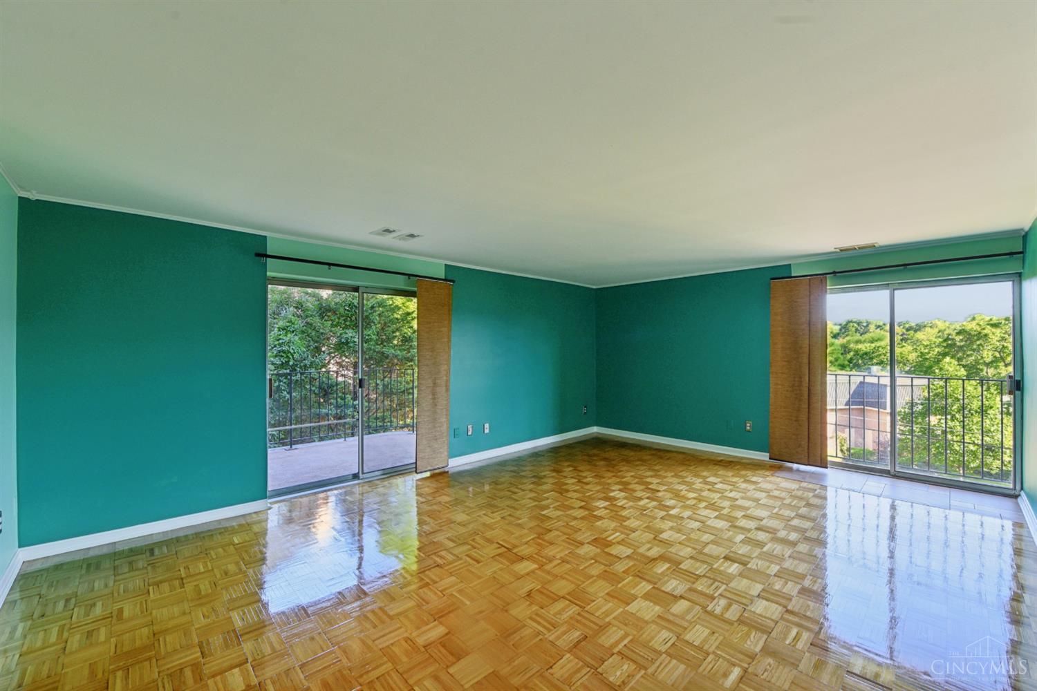 880 Rue De La Paix #A5, Cincinnati, OH, 45220 — photo 6