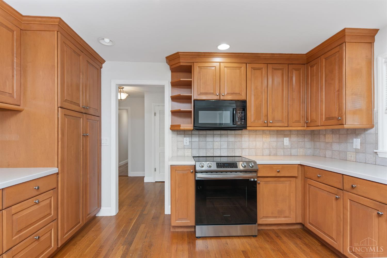 5818 Kenwood Road, Madeira, OH, 45243 — photo 25