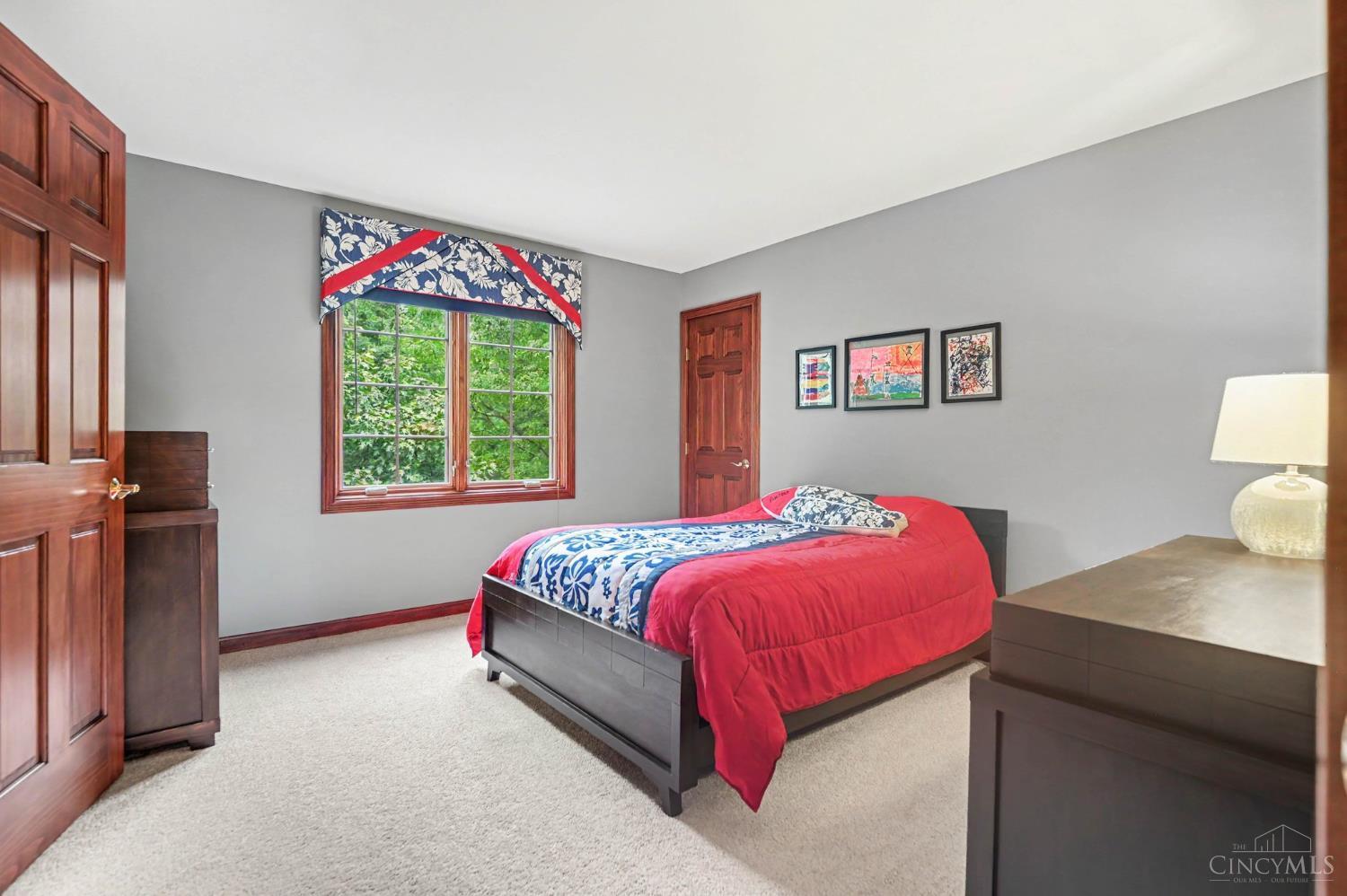 1247 Ridgewood Drive, Miami Twp, OH, 45140