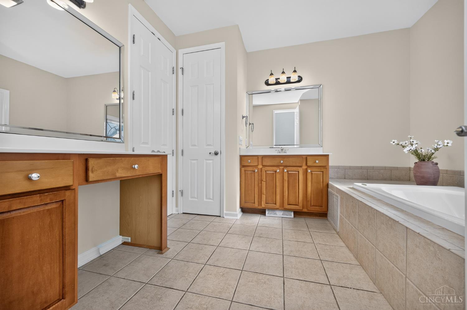 9617 Stonemasters Drive, Symmes Twp, OH, 45140 — photo 20
