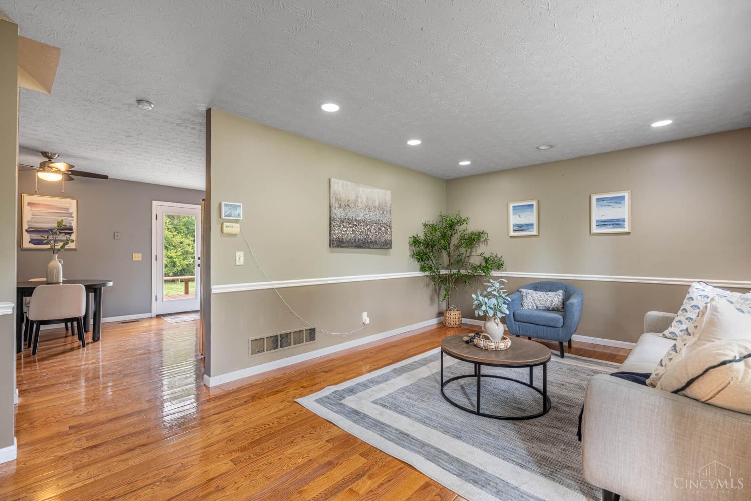 Photo 2 of Sale Pending at 7503 Vinnedge Rd, Fairfield Twp, OH 45011 | MLS# 1892455 | Listing updated on 2026-09-05