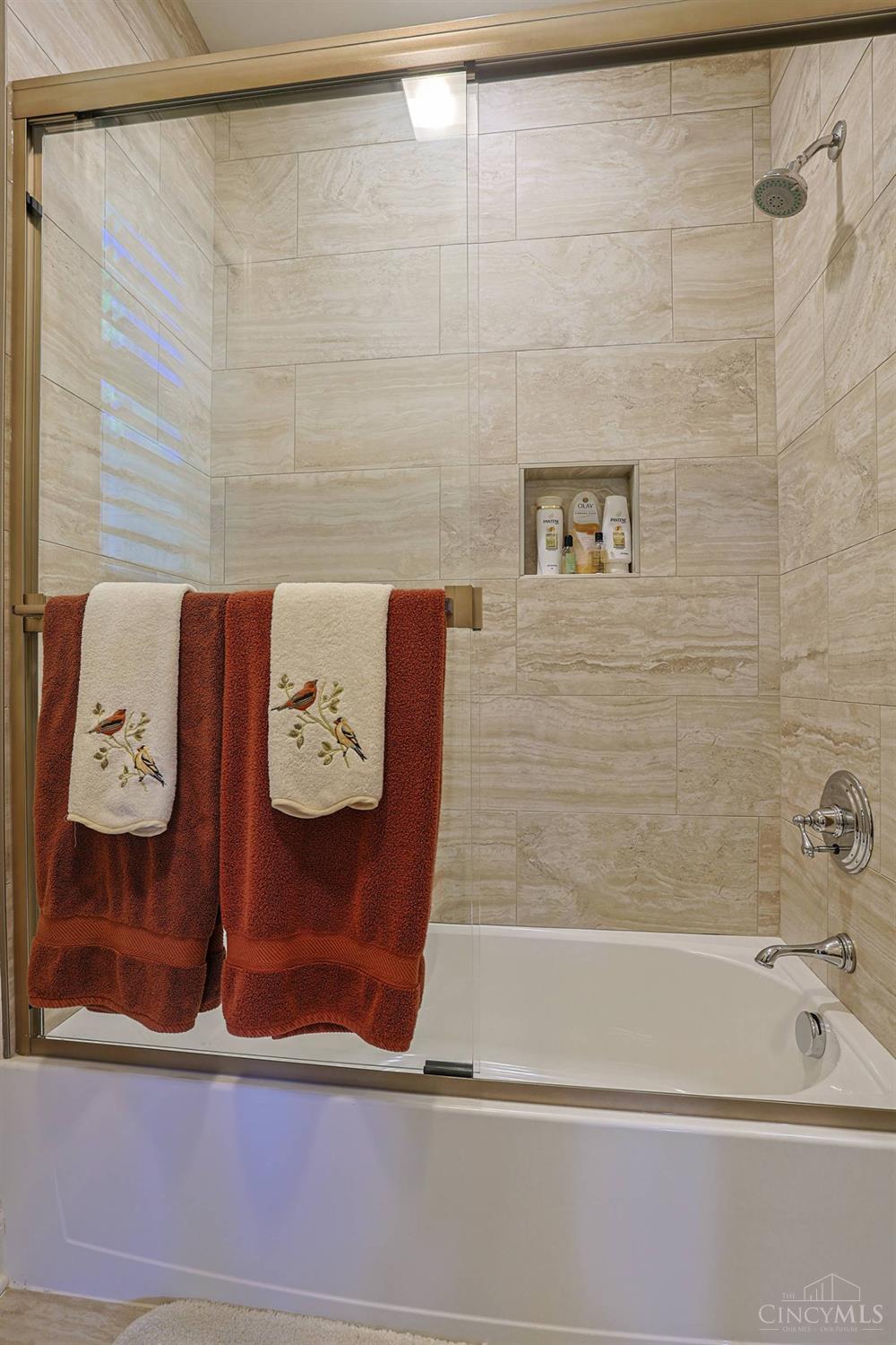 9808 Orchard Trail, Montgomery, OH, 45242 — photo 47