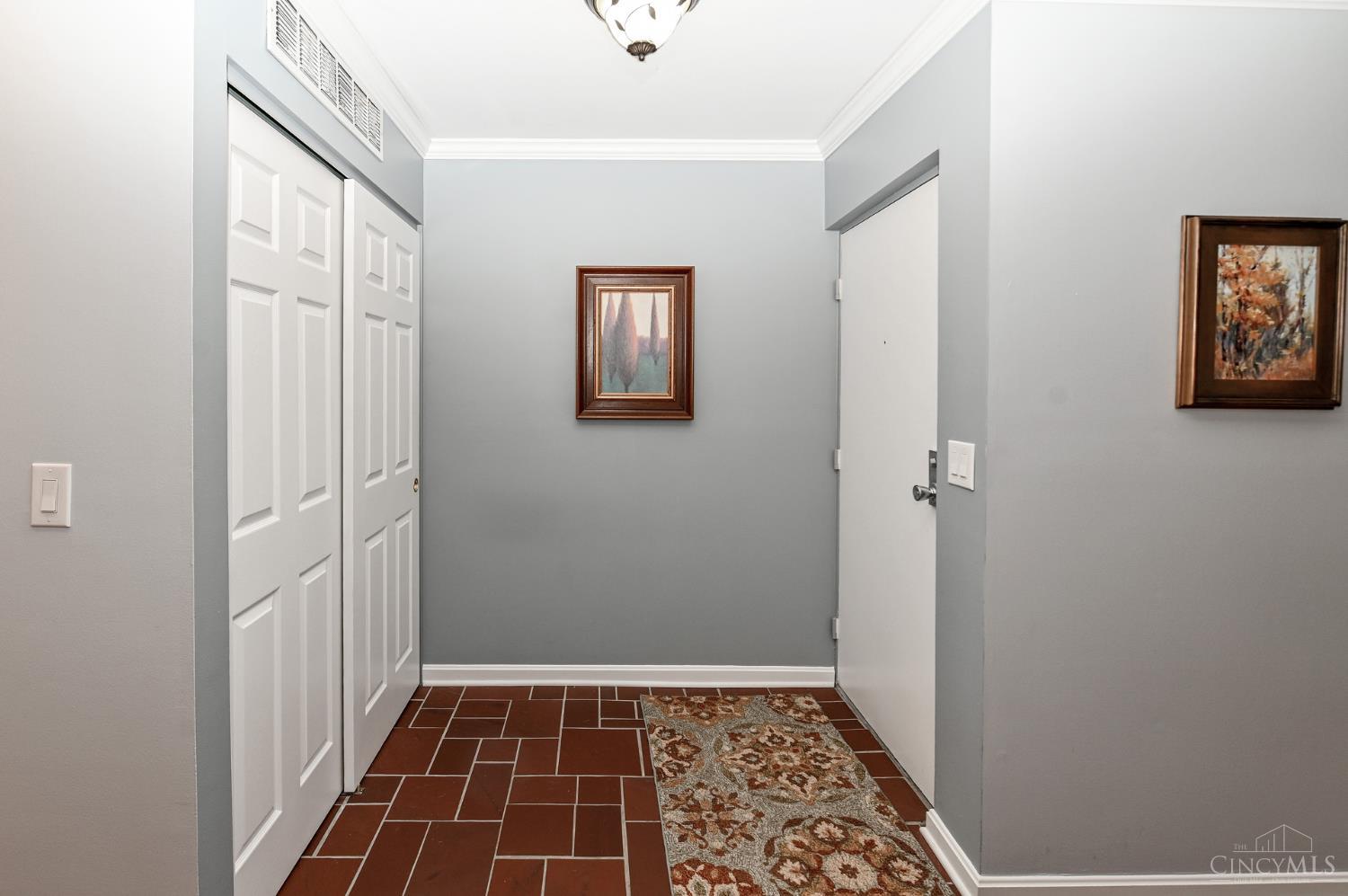 3421 Traskwood Circle #C, Cincinnati, OH, 45208 — photo 4