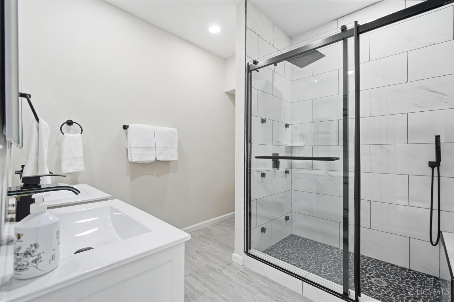 1707 Highland Avenue, Cincinnati, OH, 45202 — photo 36