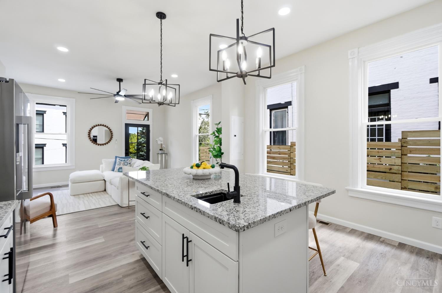 1707 Highland Avenue, Cincinnati, OH, 45202 — photo 10