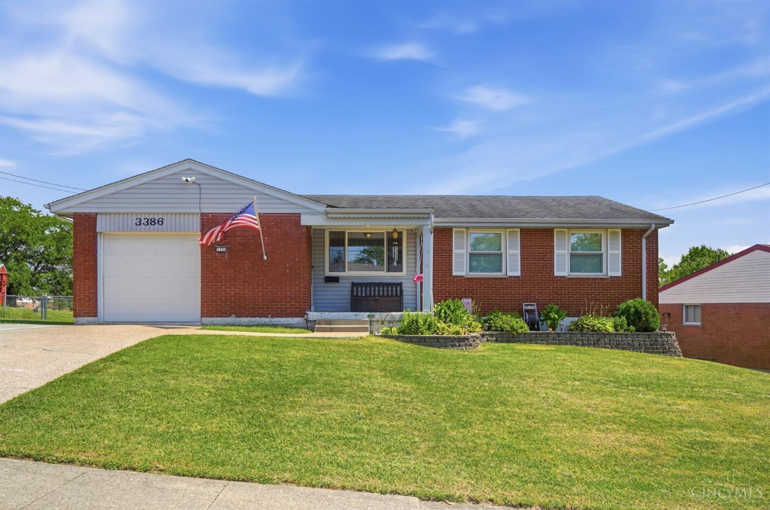 3386 Rodeo Court, Cincinnati, OH, 45211 — photo 2