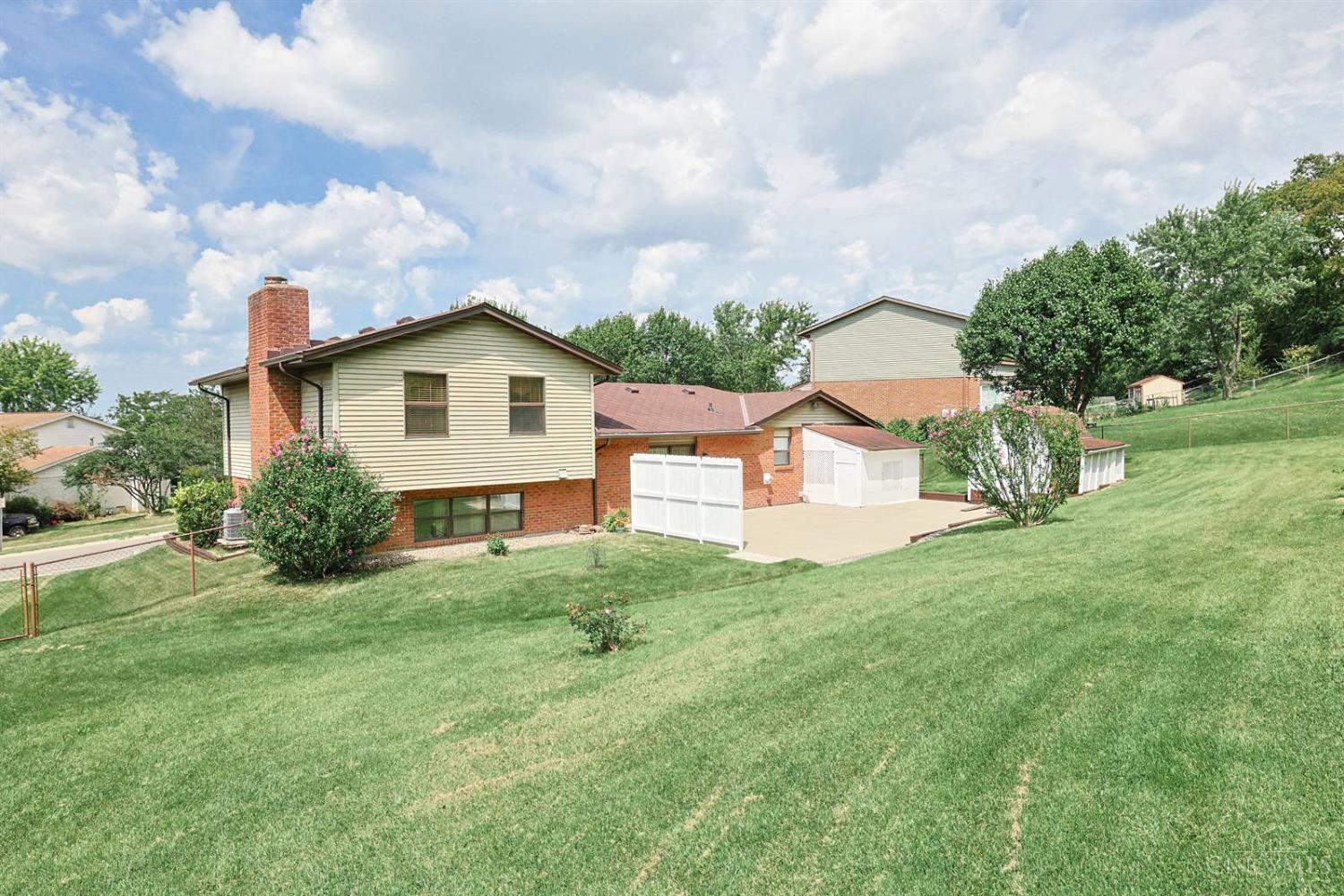 Photo 36 of Single family home for sale at 5587 Boehm Dr, Fairfield, OH 45014 | MLS# 1892510 | Listing updated on 2026-09-05