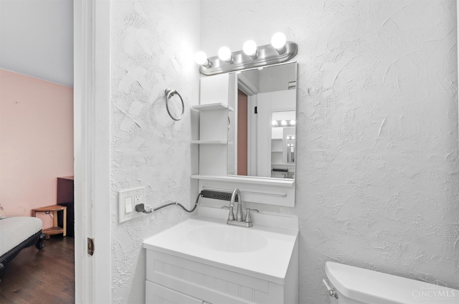 3386 Rodeo Court, Cincinnati, OH, 45211 — photo 42