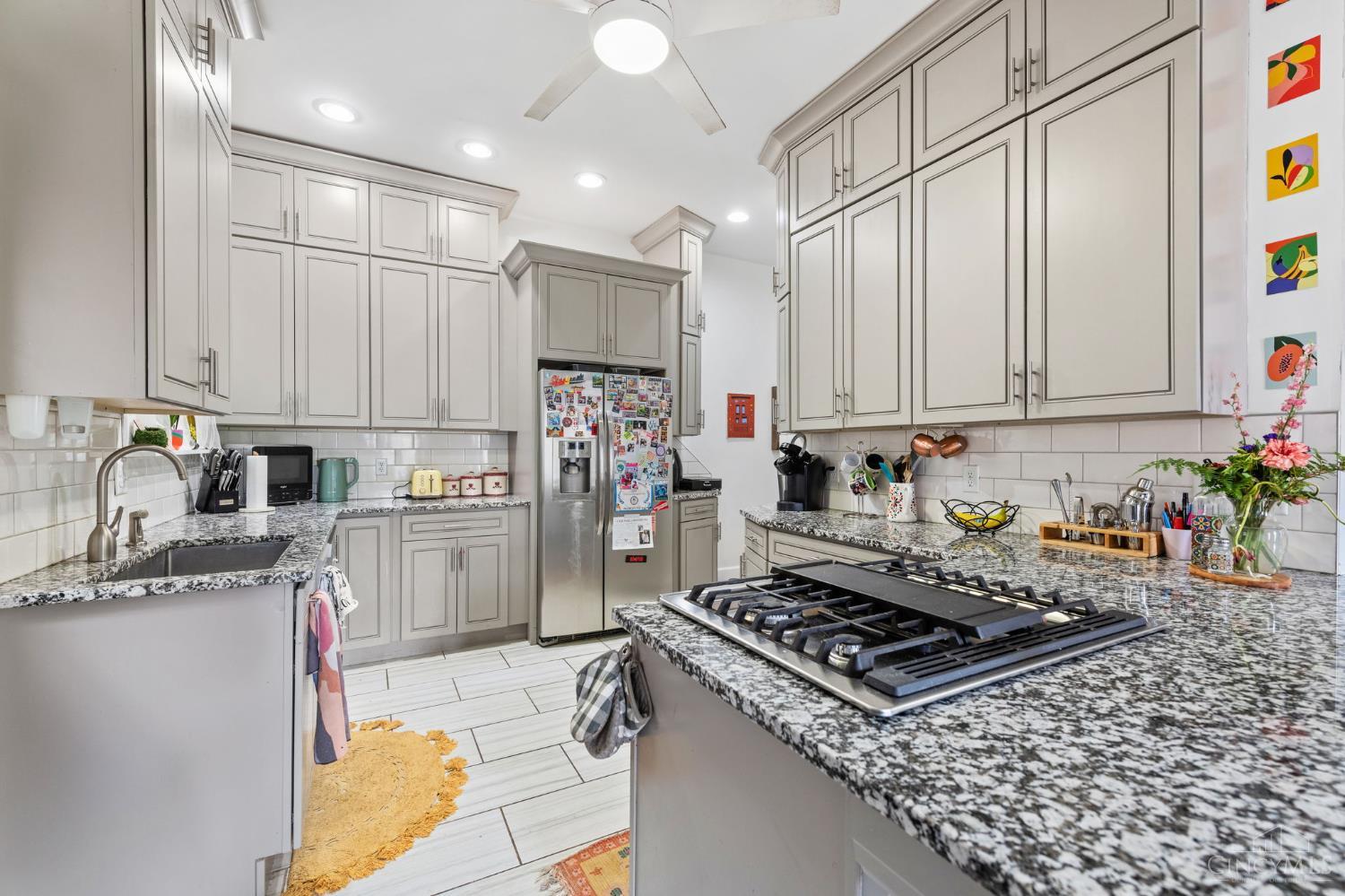 2106 Kemper Lane, Cincinnati, OH, 45206 — photo 31