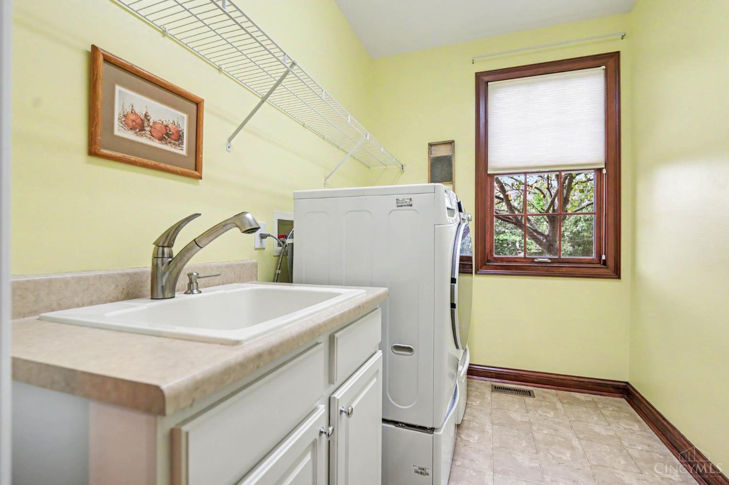 1247 Ridgewood Drive, Miami Twp, OH, 45140