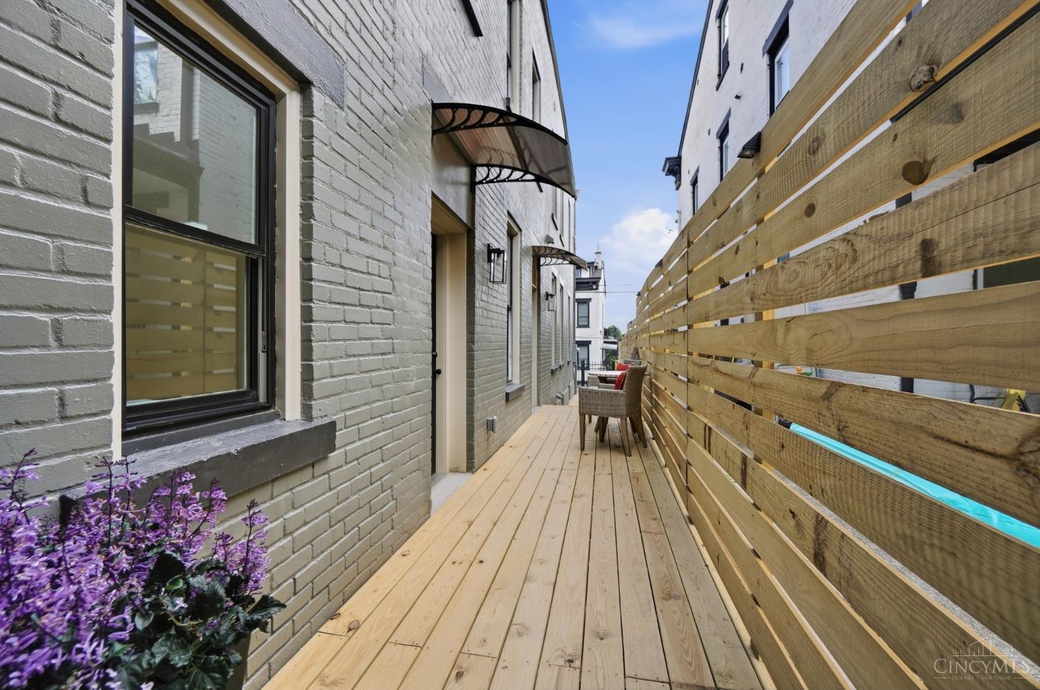 1707 Highland Avenue, Cincinnati, OH, 45202 — photo 17