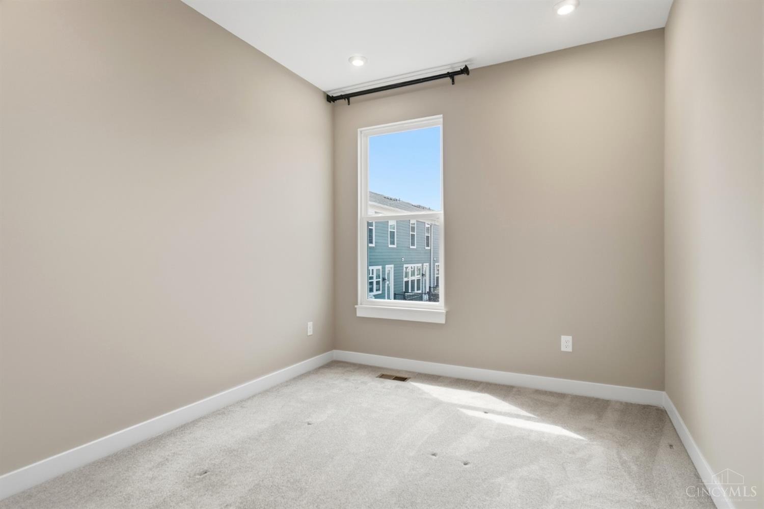 7418 Durham Place, West Chester, OH, 45069 — photo 18