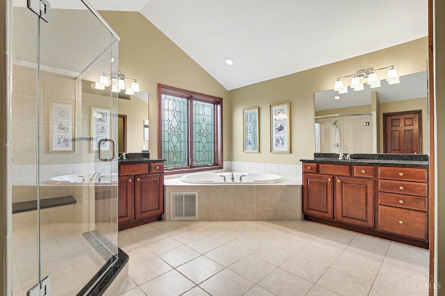 1247 Ridgewood Drive, Miami Twp, OH, 45140