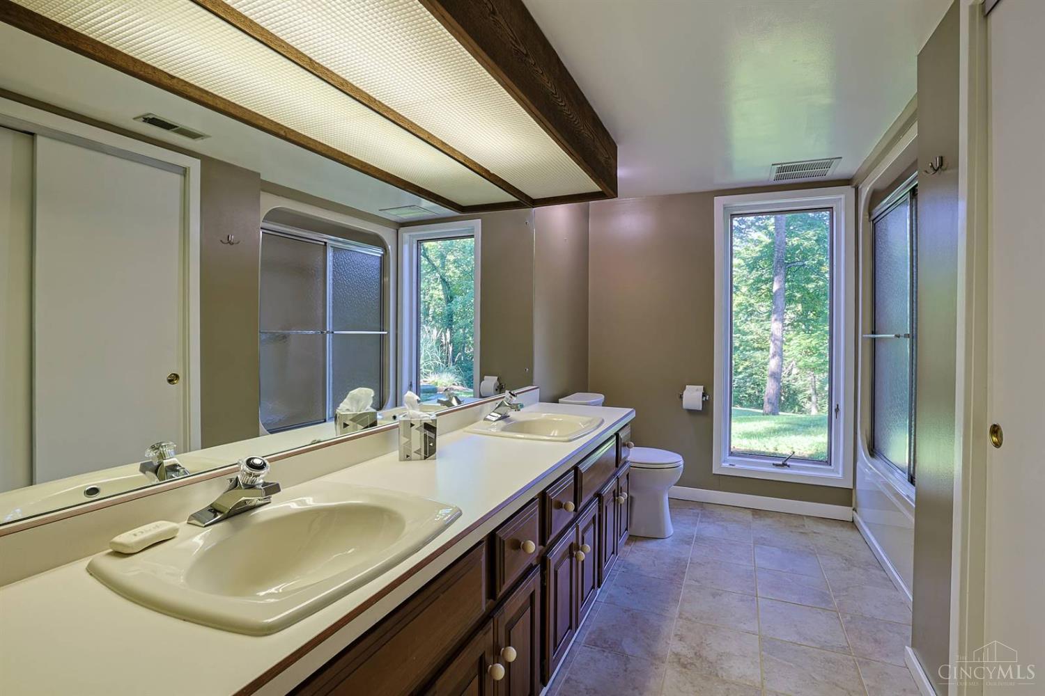4805 Drake Road, Indian Hill, OH, 45243 — photo 60