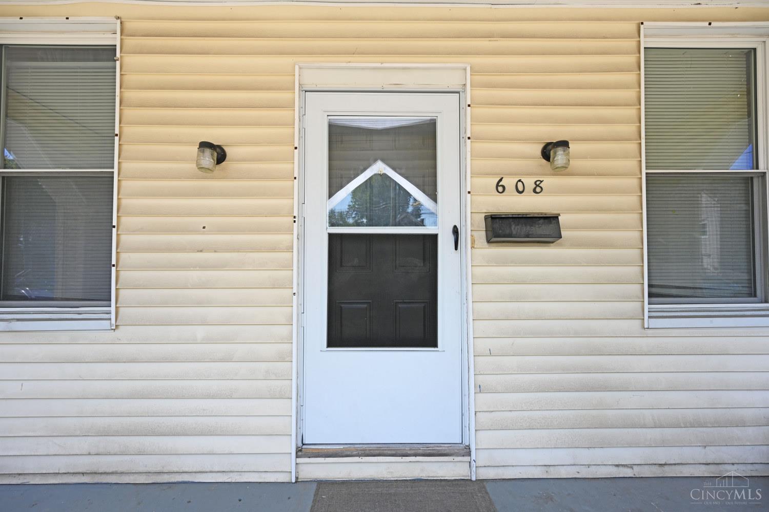 608 Orient Avenue, Cincinnati, OH, 45232 — photo 3
