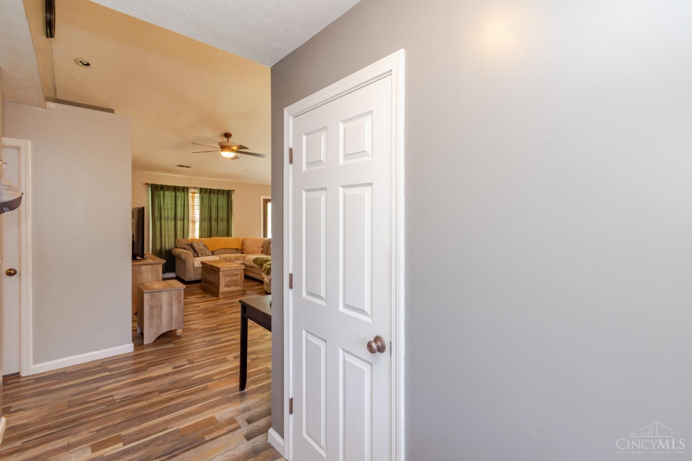 826 Lakengren Drive, Lakengren, OH, 45320 — photo 11