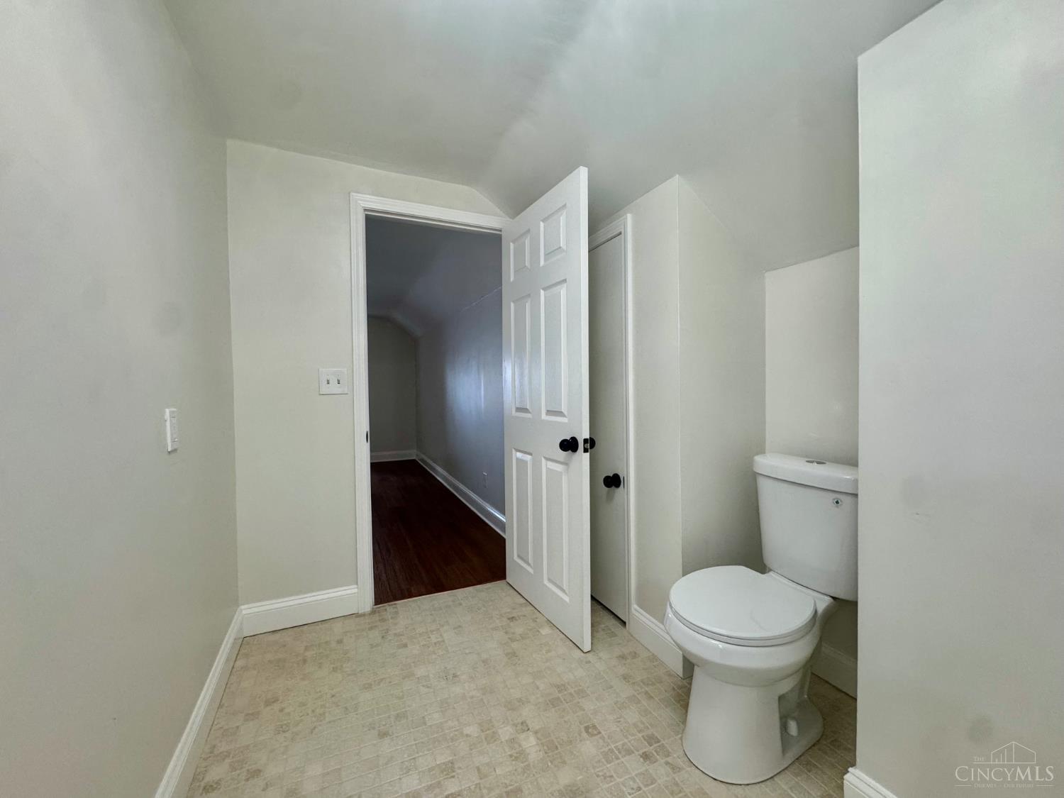 1523 Sidona Lane, Cincinnati, OH, 45238 — photo 14