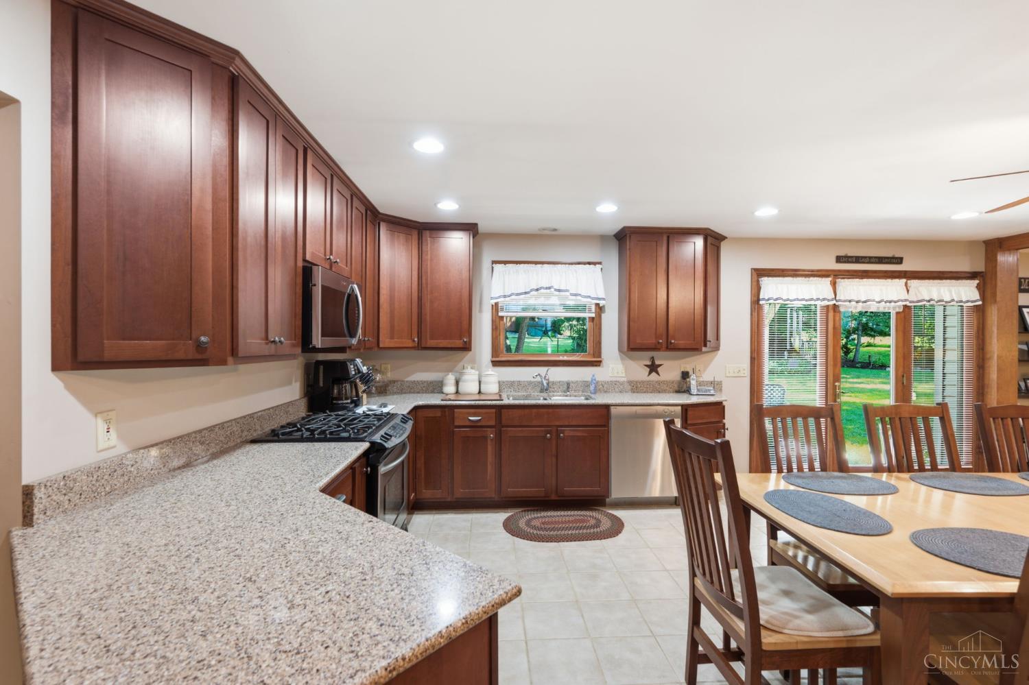 5316 Quailwood Court, Green Twp, OH, 45238 — photo 13