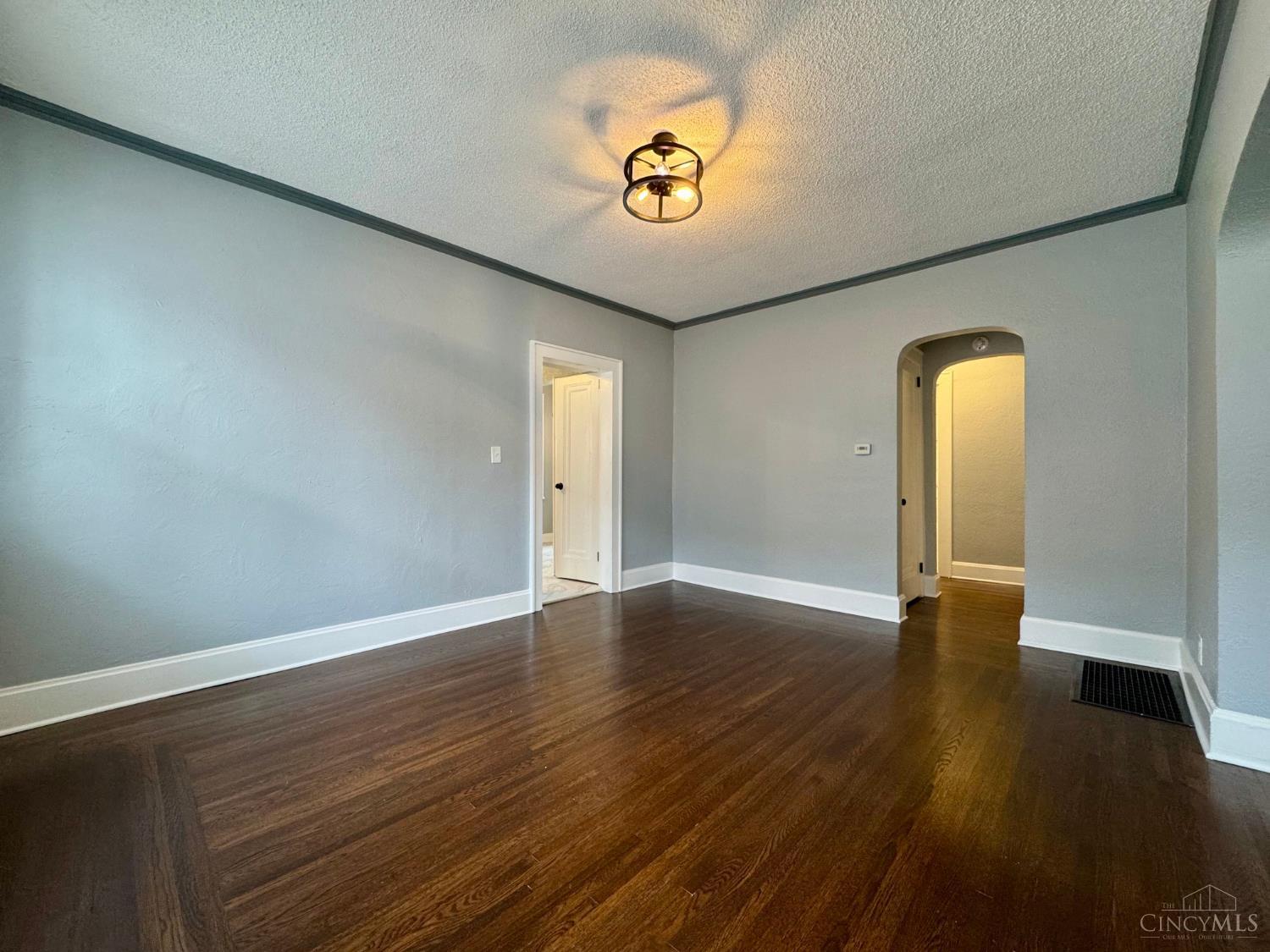 2942 Woodrow Avenue, Cincinnati, OH, 45211 — photo 12