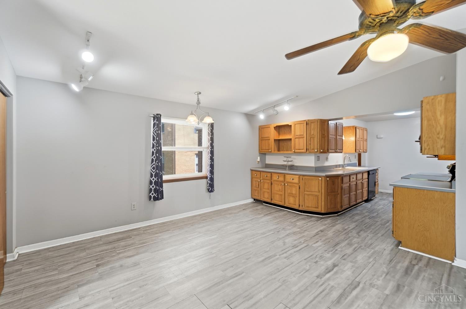 1111 Betty Lane, Delhi Twp, OH, 45238 — photo 17