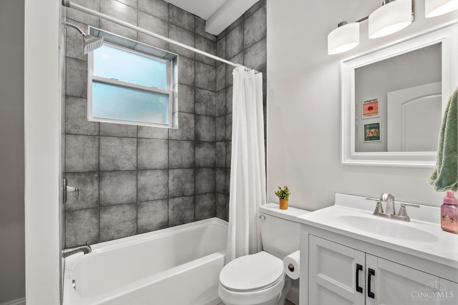 1236 Regent Avenue, Cincinnati, OH, 45237 — photo 21