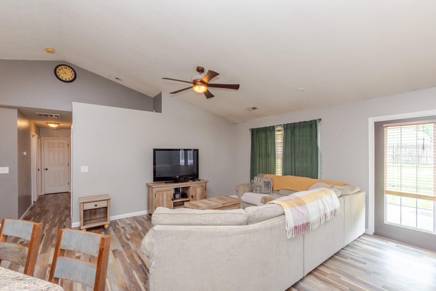 826 Lakengren Drive, Lakengren, OH, 45320 — photo 13