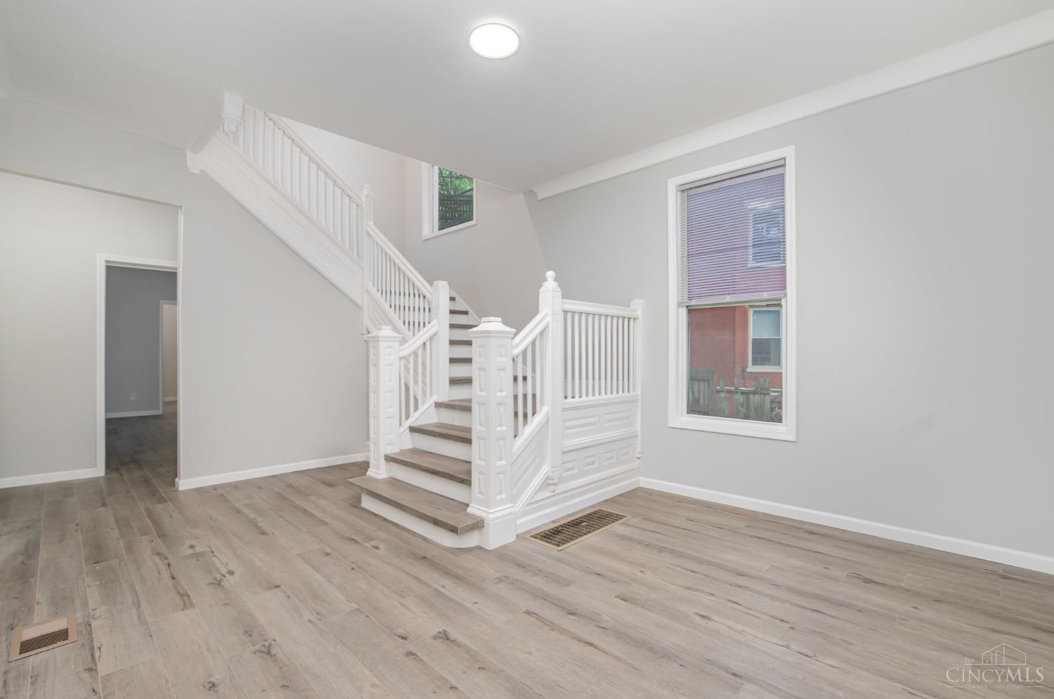 2213 Highland Avenue, Cincinnati, OH, 45219 — photo 3
