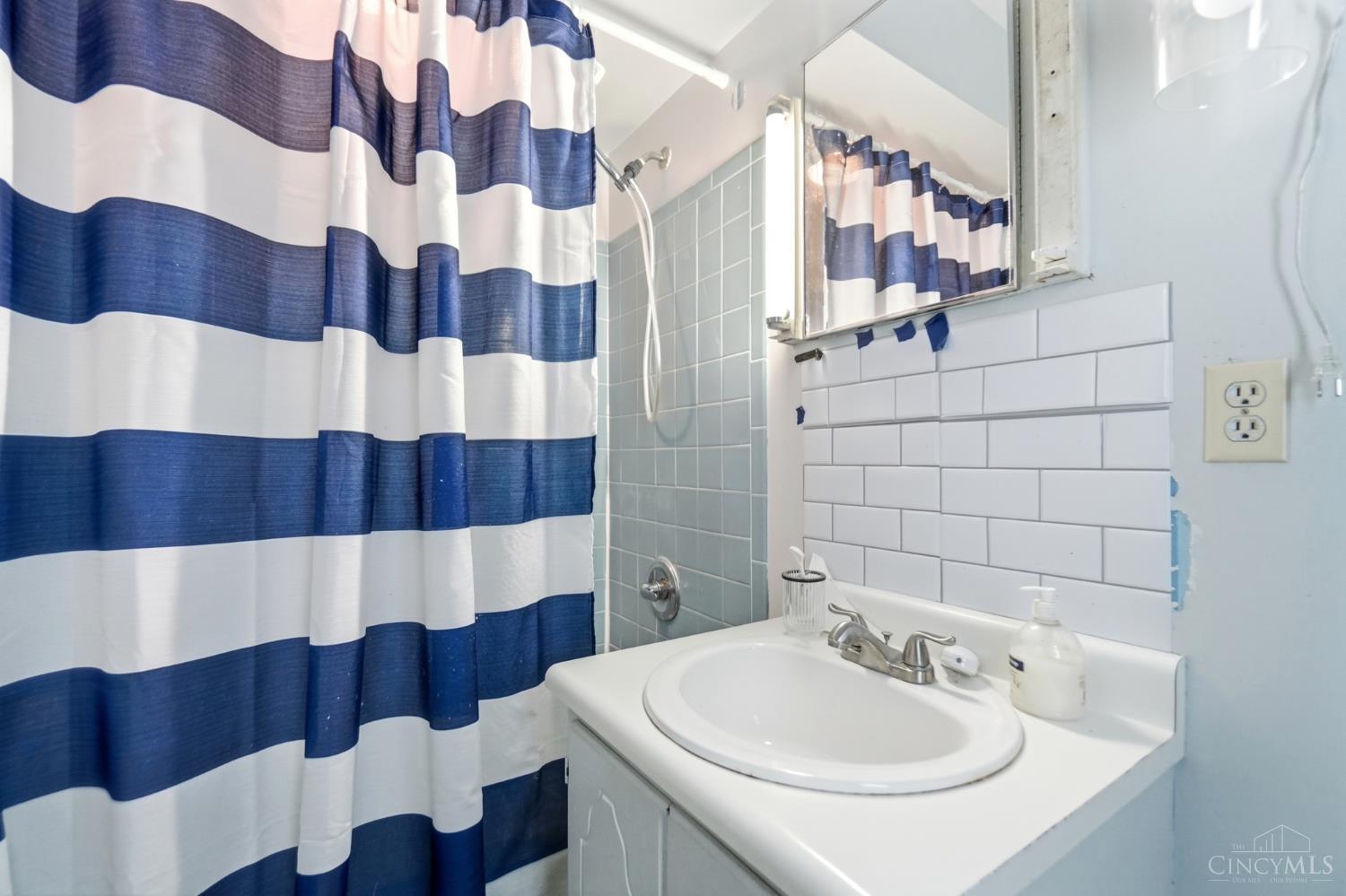 7941 Hunters Ridge Drive, West Chester, OH, 45069 — photo 23