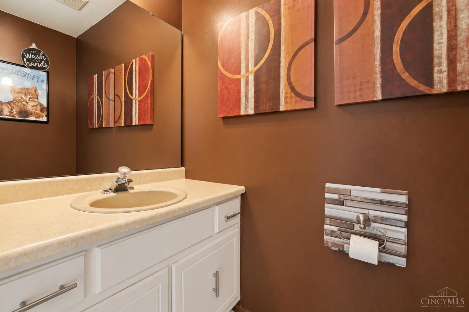 7941 Hunters Ridge Drive, West Chester, OH, 45069 — photo 10