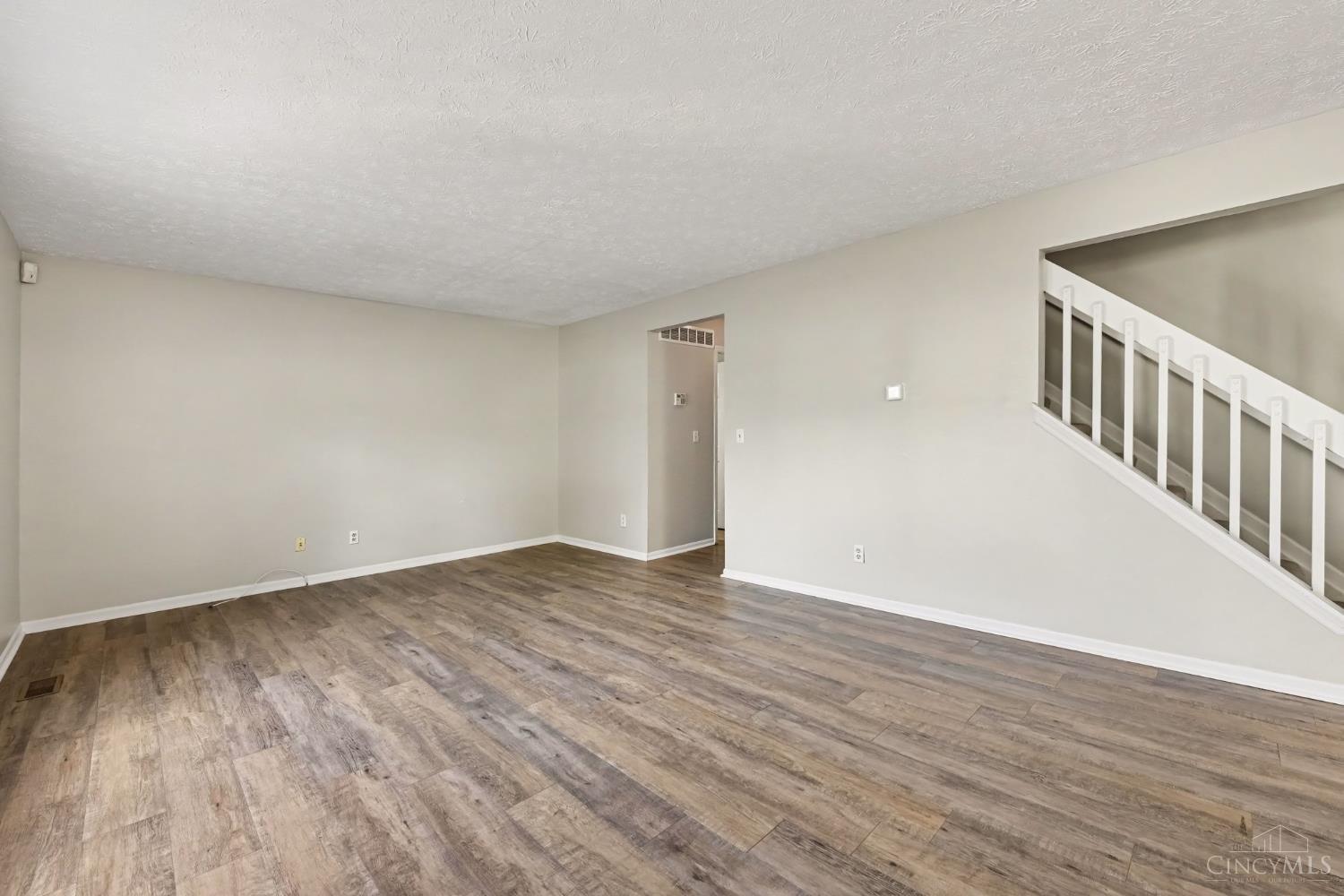 682 Bobolink Court, Union Twp, OH, 45244 — photo 12
