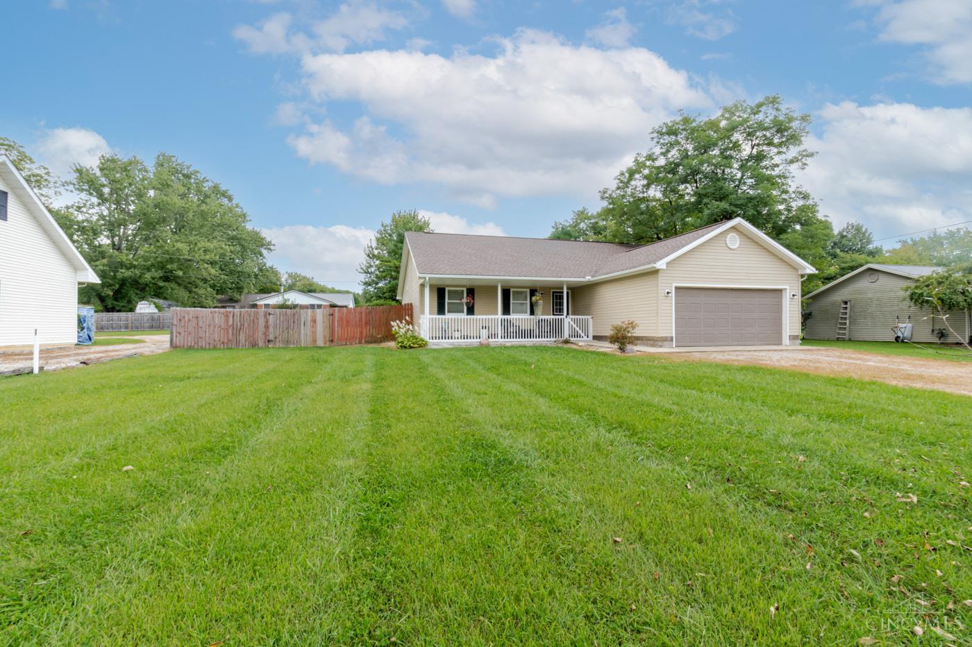 826 Lakengren Drive, Lakengren, OH, 45320 — photo 2