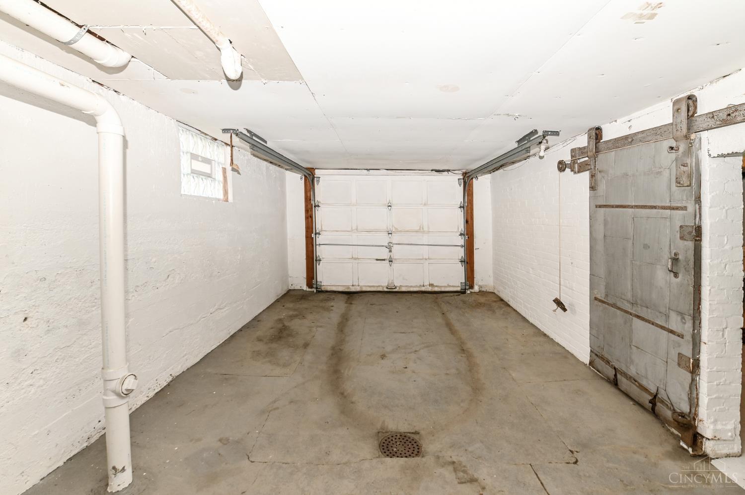Photo 40 of Single family home for sale at 3640 Amberson Ave, Cincinnati, OH 45208 | MLS# 1892263 | Listing updated on 2026-09-15