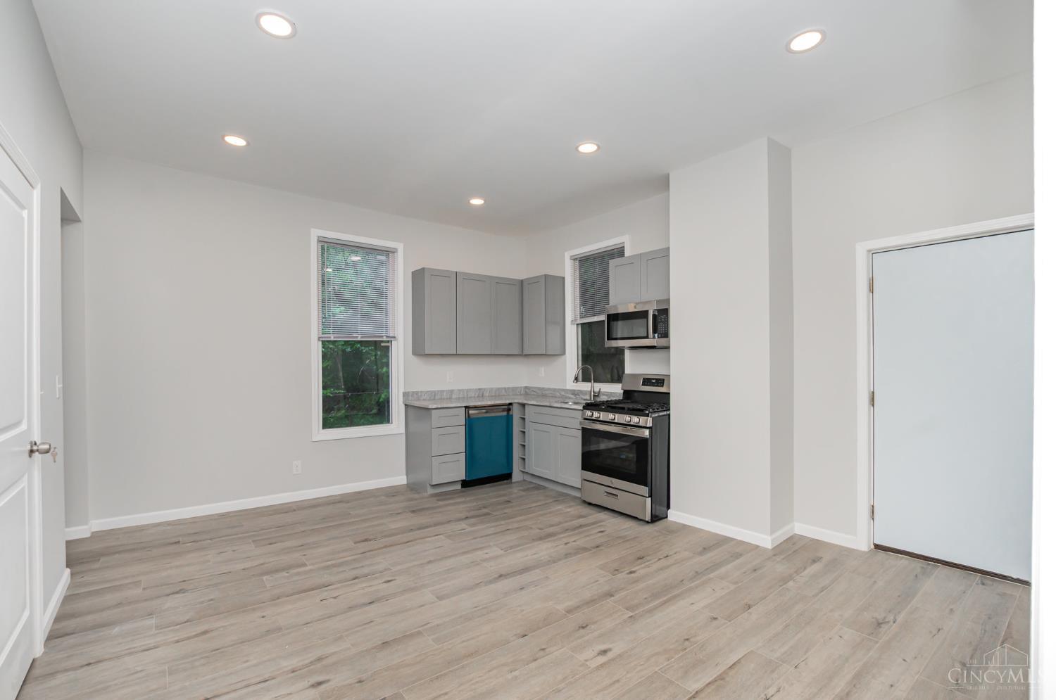 2213 Highland Avenue, Cincinnati, OH, 45219 — photo 12