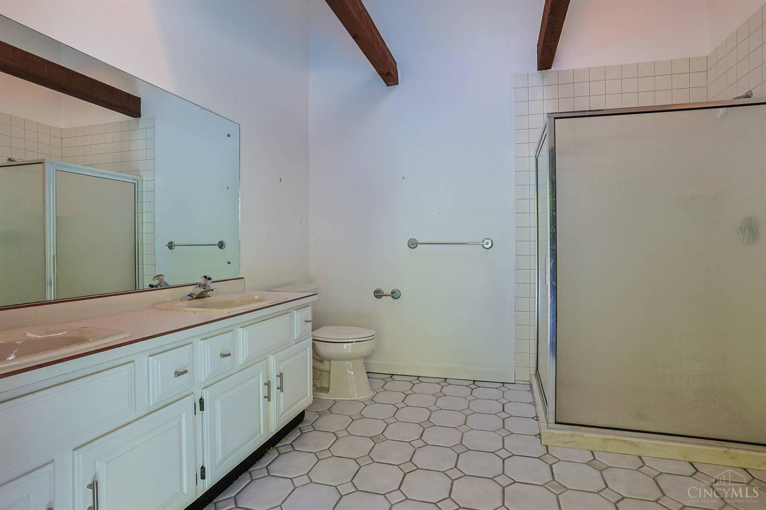 4805 Drake Road, Indian Hill, OH, 45243 — photo 78