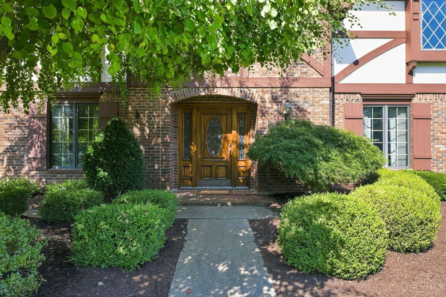 Photo 3 of Single family home for sale at 249 Wilkes Ct, Beavercreek, OH 45434 | MLS# 1892647 | Listing updated on 2026-09-04