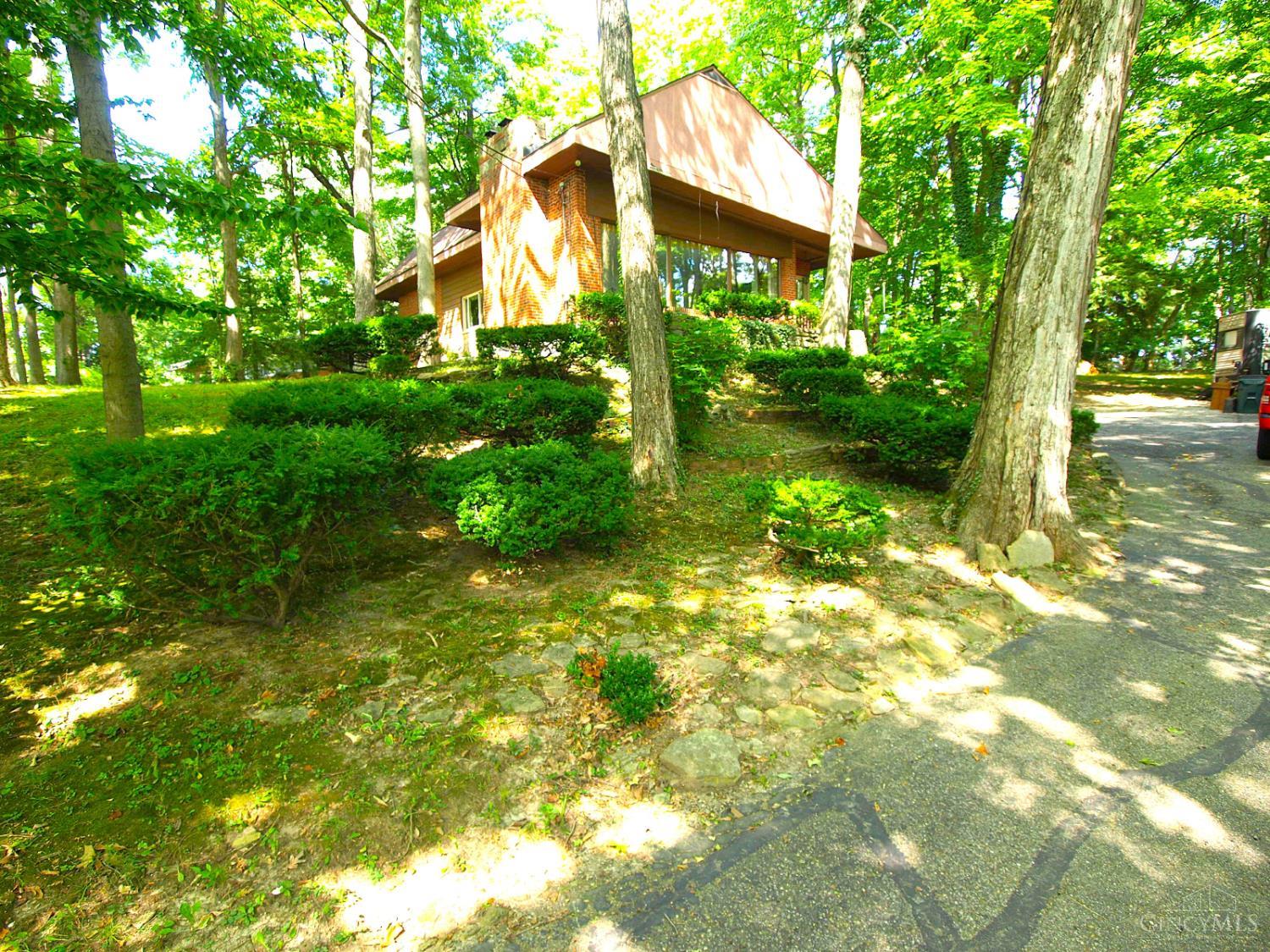 9460 Maple Knoll Drive, Colerain Twp, OH, 45251