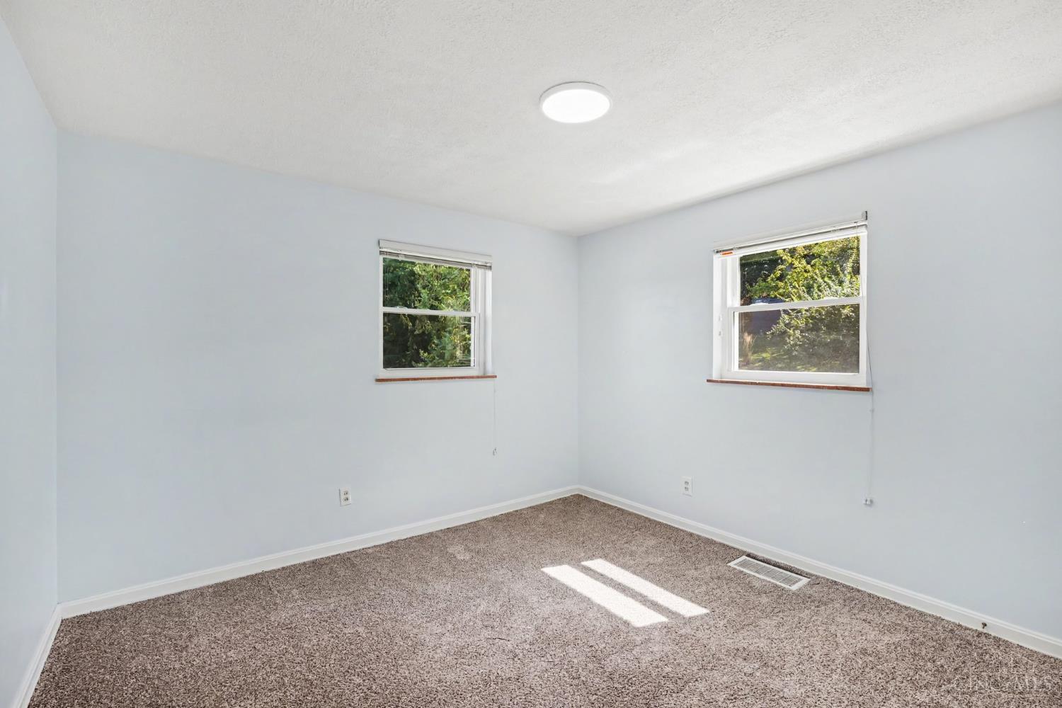 9512 Waxwing Drive, Blue Ash, OH, 45241 — photo 9