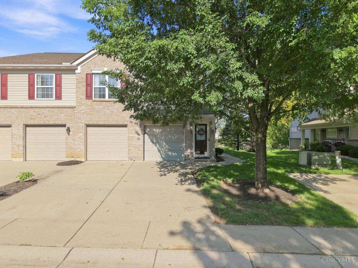 515 Heritage Green Drive, Monroe, OH, 45050 — photo 2