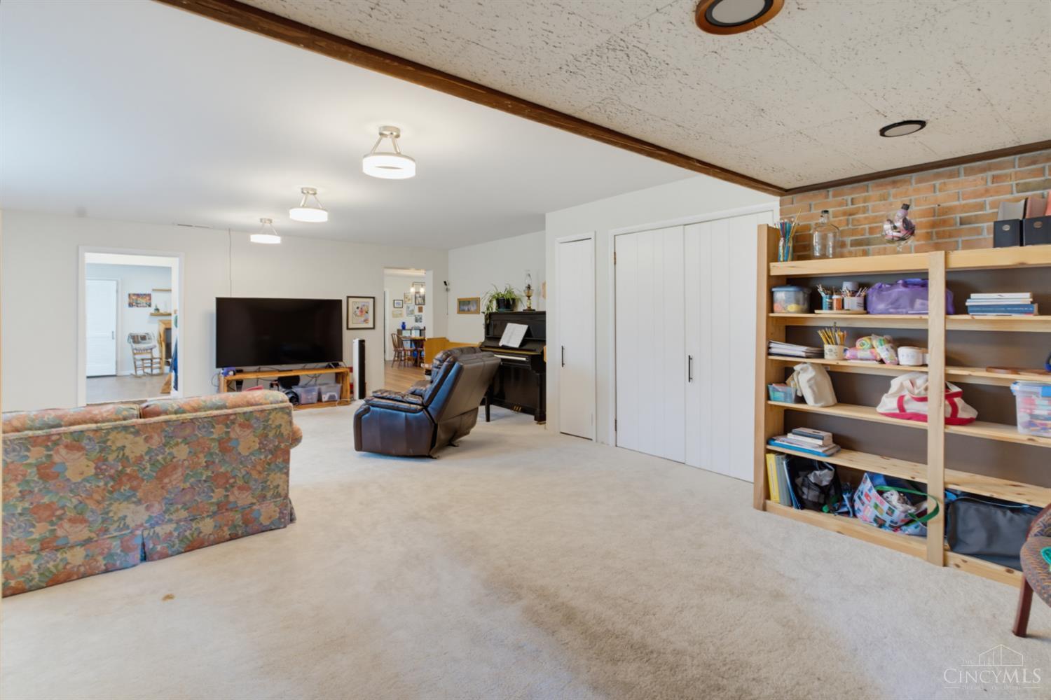 3575 Sorrento Drive, Amberley, OH, 45236 — photo 27