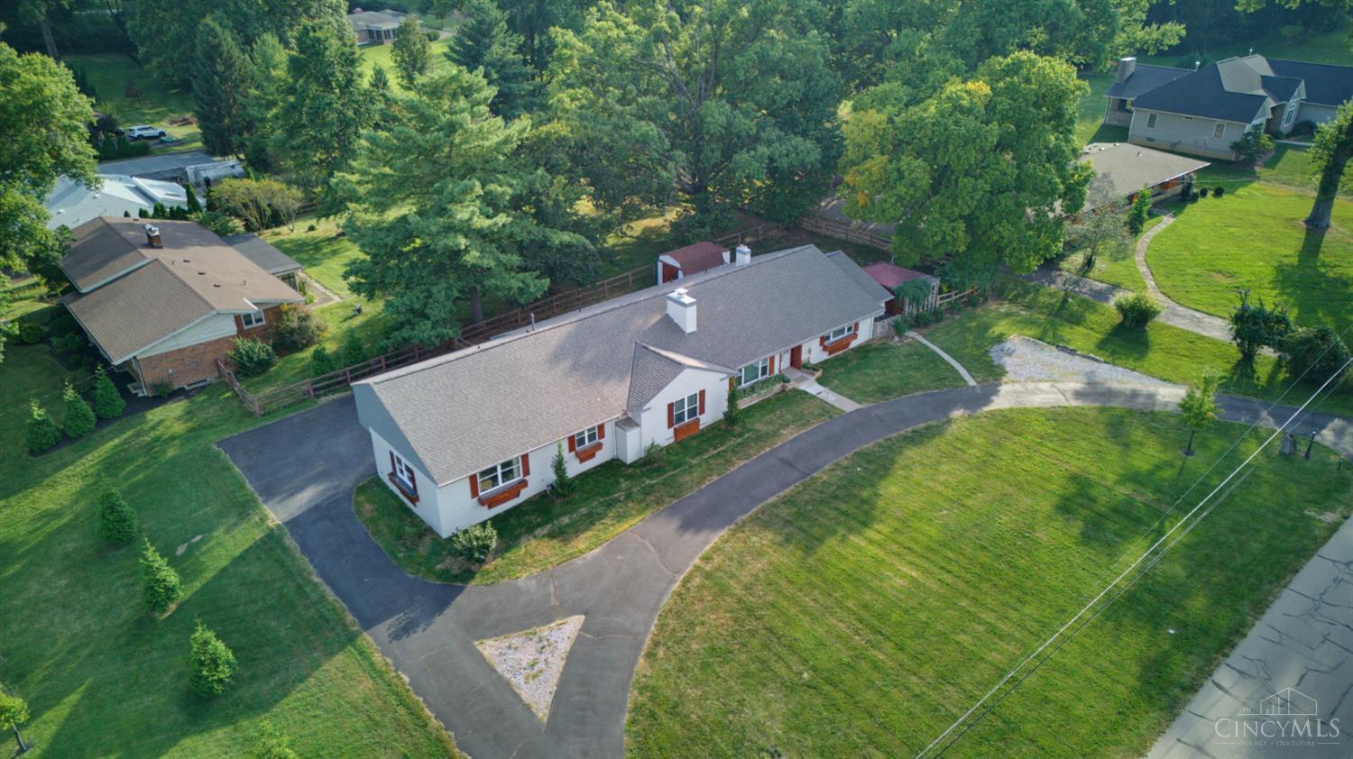 3575 Sorrento Drive, Amberley, OH, 45236 — photo 6