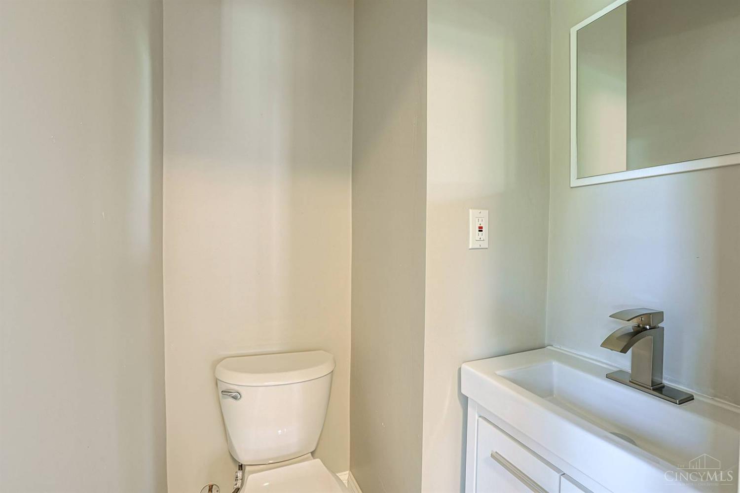 6264 Cortelyou Avenue, Cincinnati, OH, 45213 — photo 22