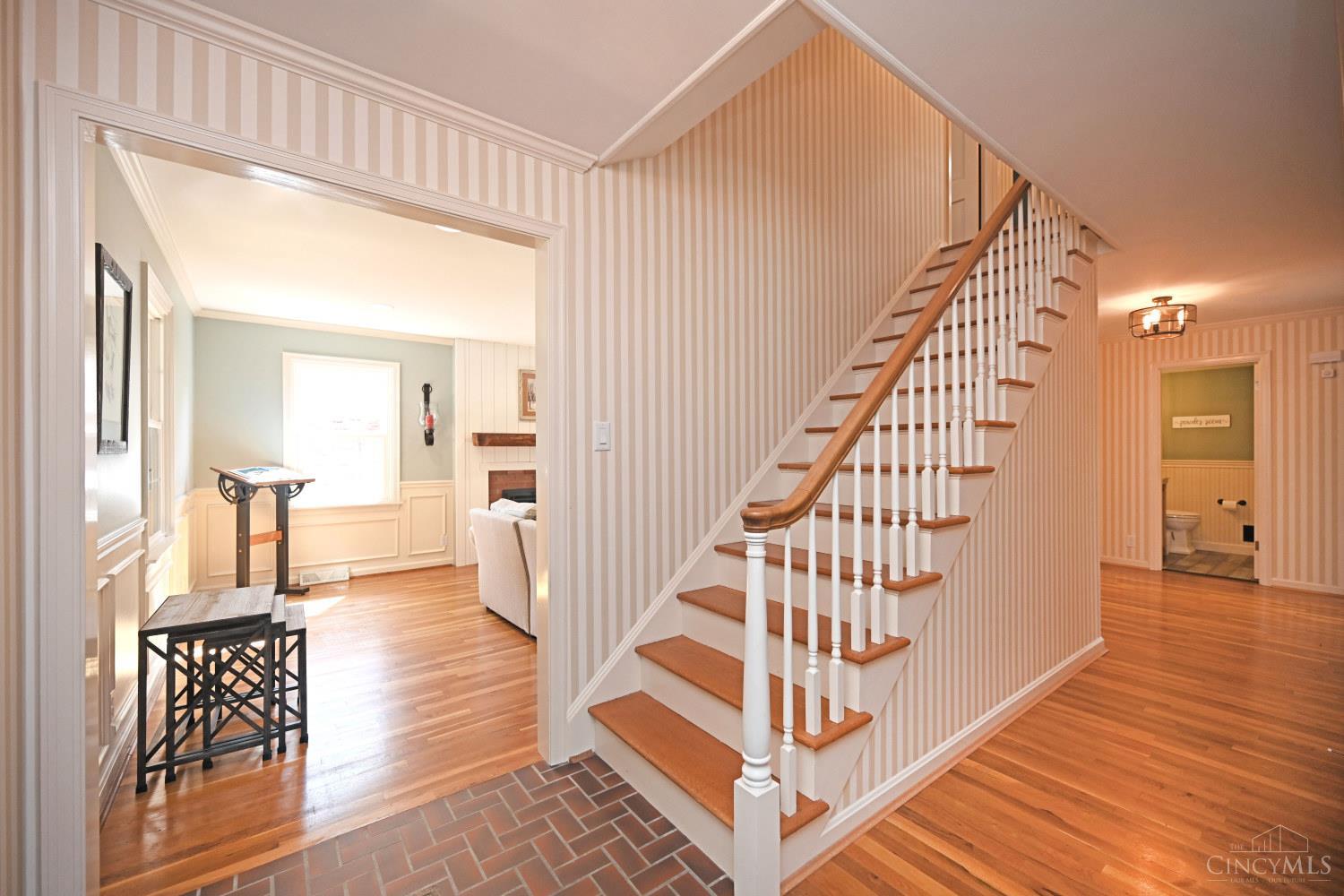 1345 Oak Knoll Drive, Cincinnati, OH, 45224 — photo 14