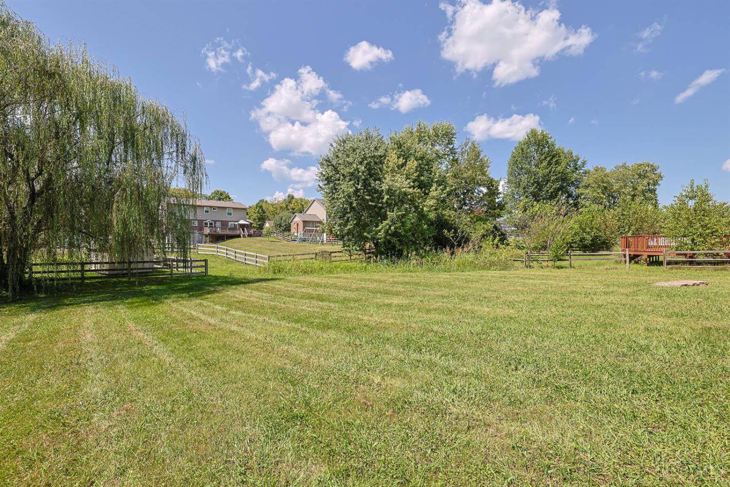 Photo 31 of Single family home for sale at 2929 Creekside Dr, Fairfield Twp, OH 45011 | MLS# 1892802 | Listing updated on 2026-09-03