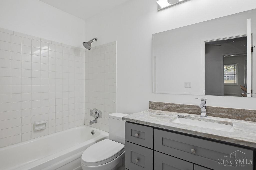 6404 Tylersville Road, West Chester, OH, 45069 — photo 12