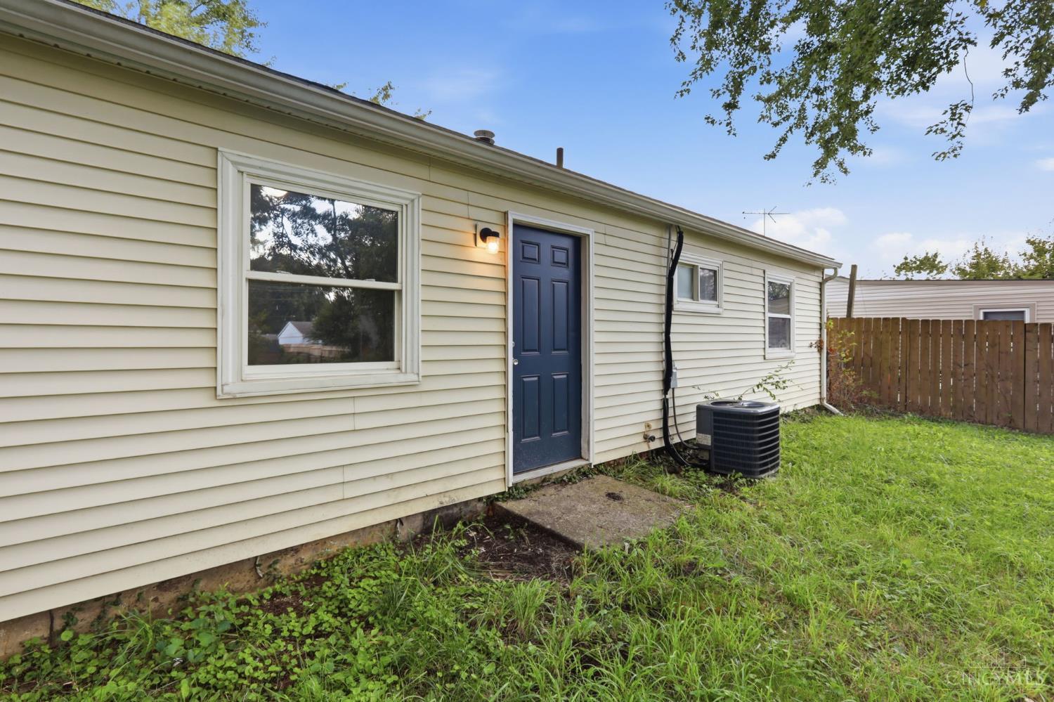 3283 Ainsworth Drive, Green Twp, OH, 45251 — photo 6